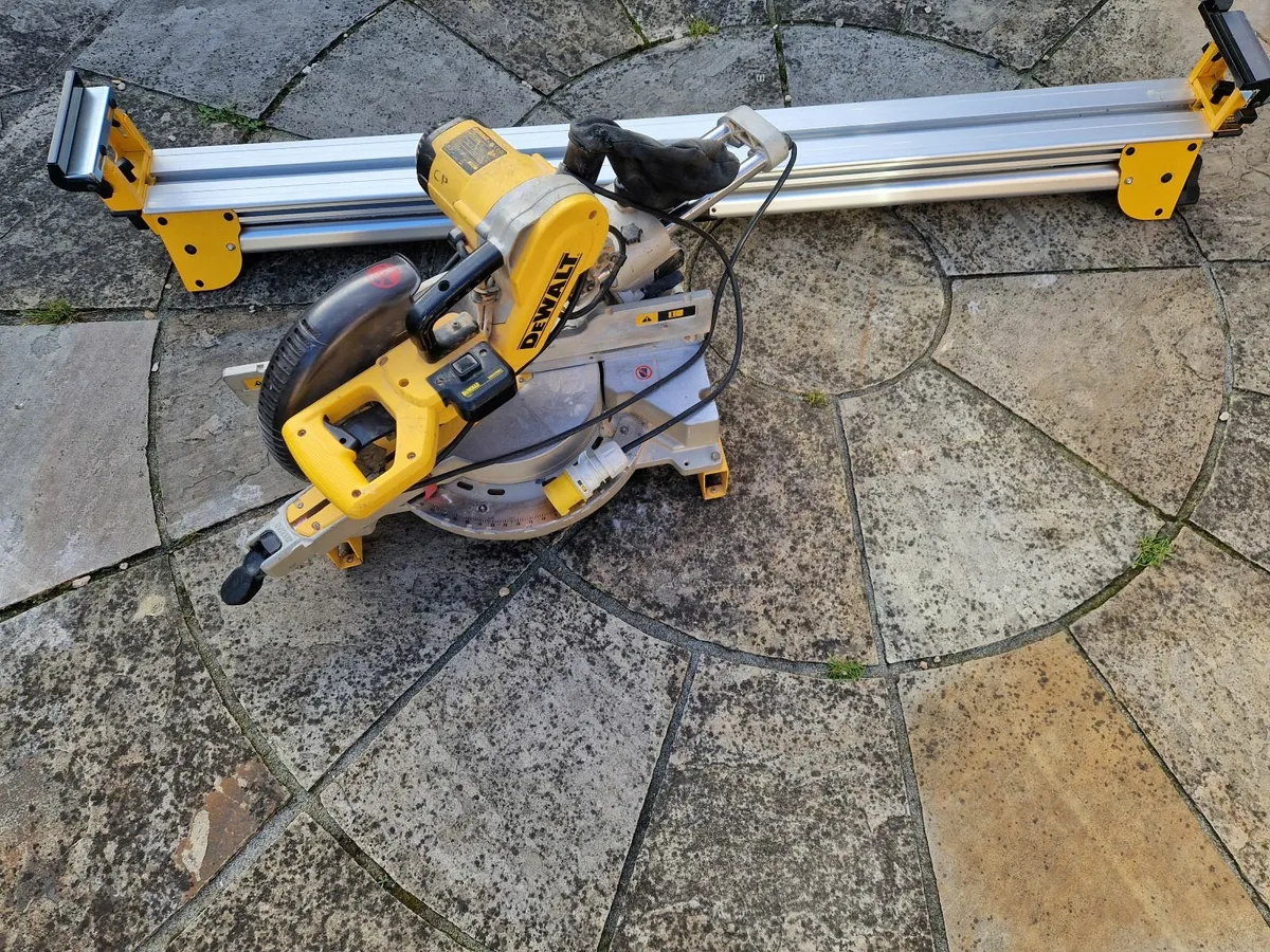 Dewalt mitre saw - Image 1
