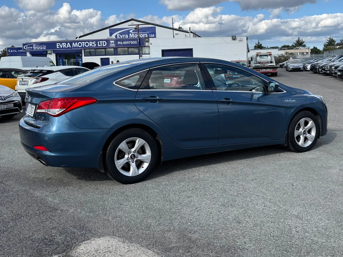 2013 Hyundai i40 1.7D Comfort Nct 06/26 - Image 4