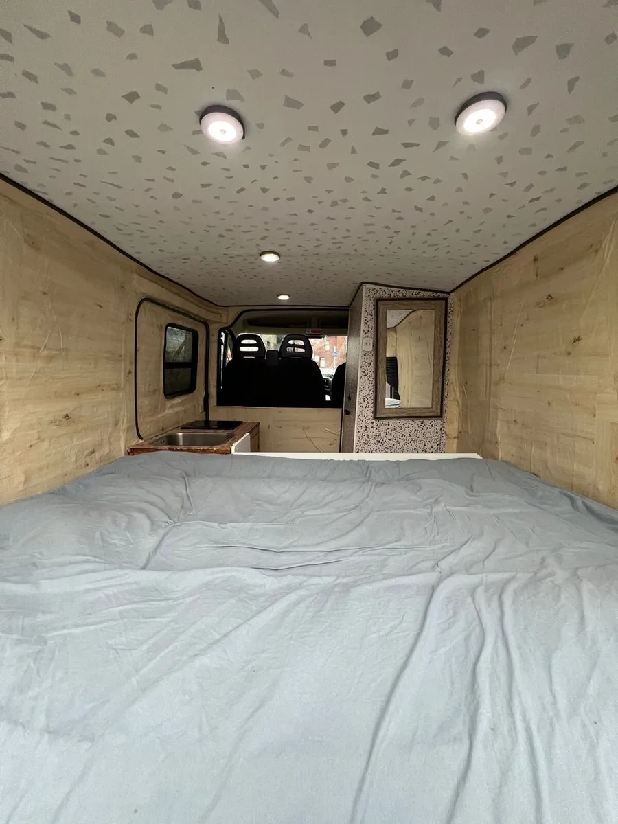 Citroen Relay 2017 Campervan on logbook - Image 3