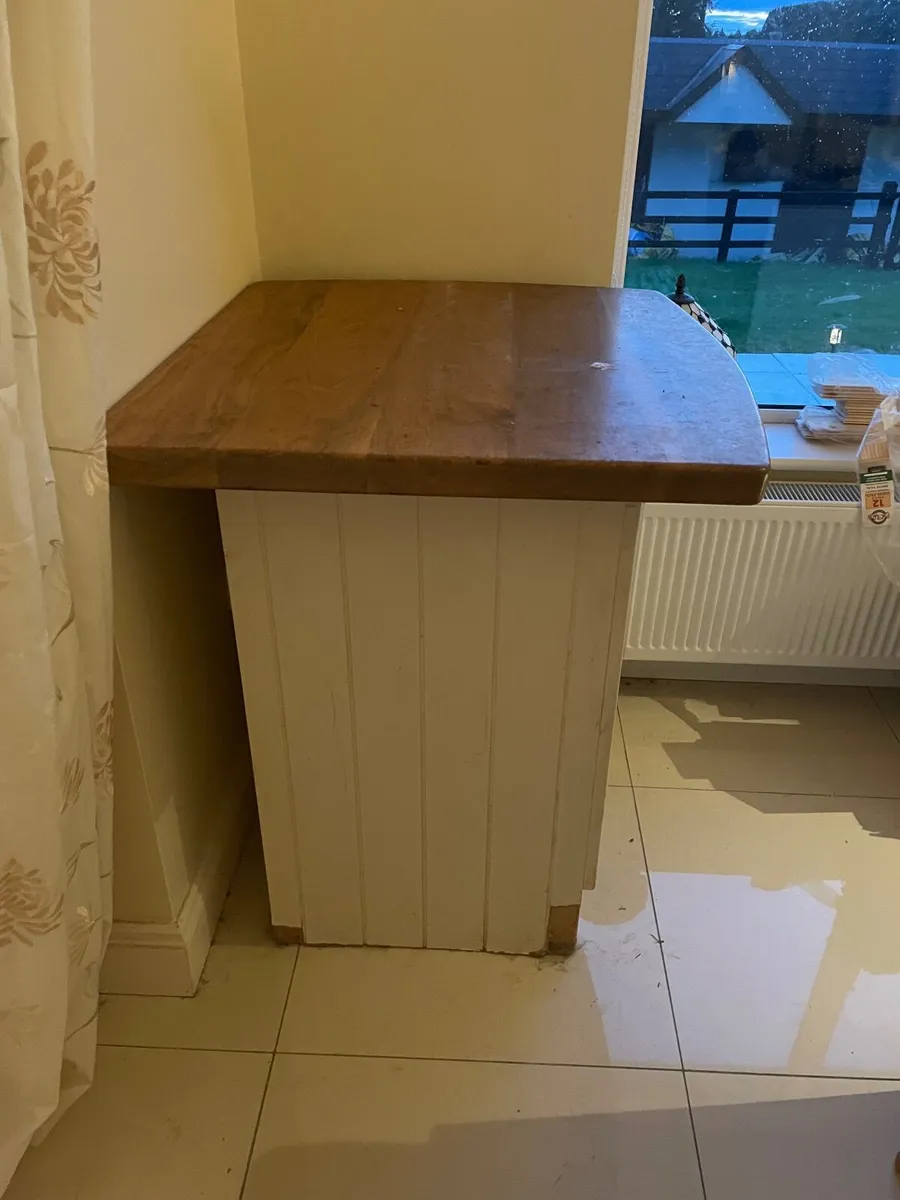 Kitchen island - Image 4
