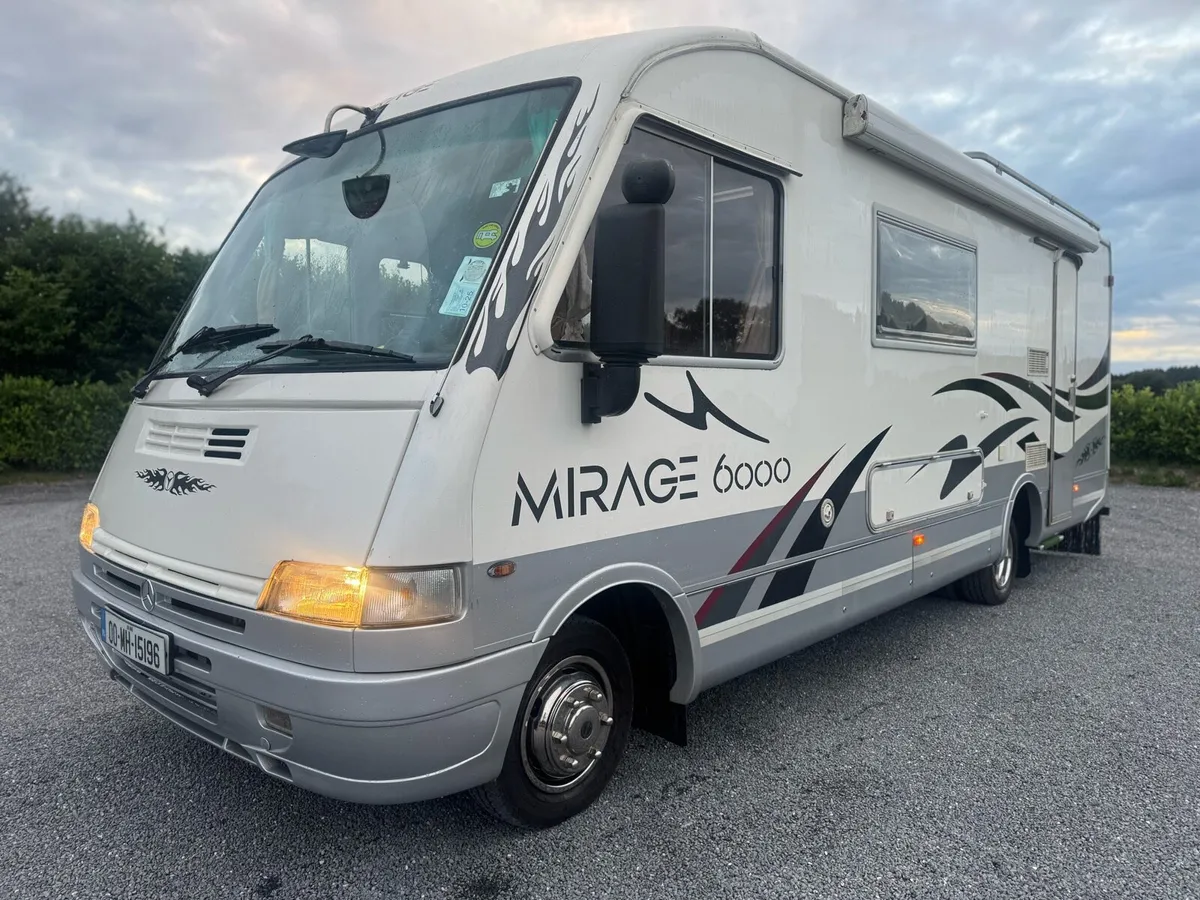 Luxury Mirage 6000 Mercedes Auto 4 berth 4 Belt - Image 1