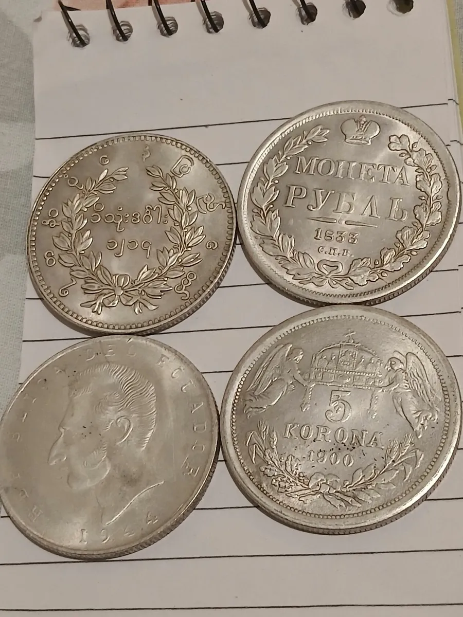 Mix of coins - Image 1
