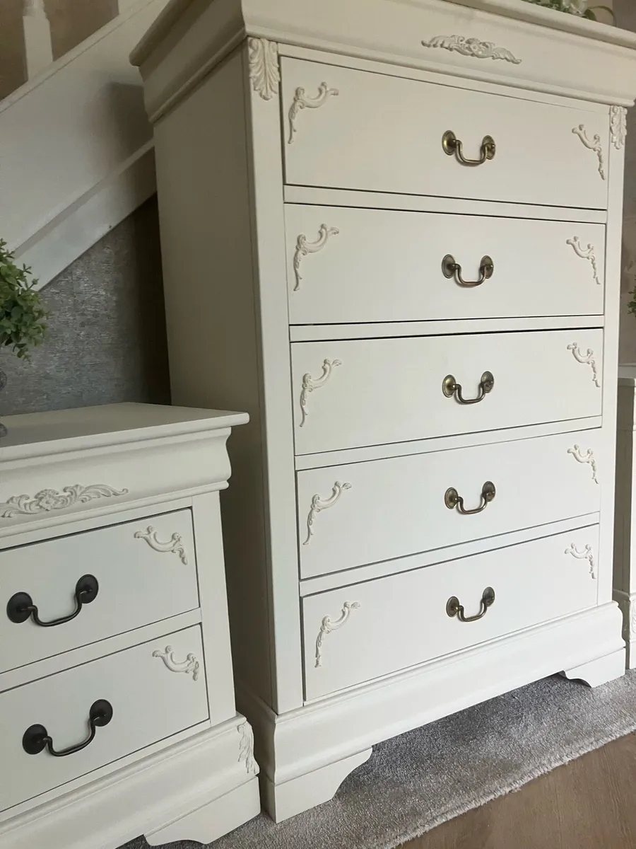 Lockers and chest.  Priced individually - Image 4