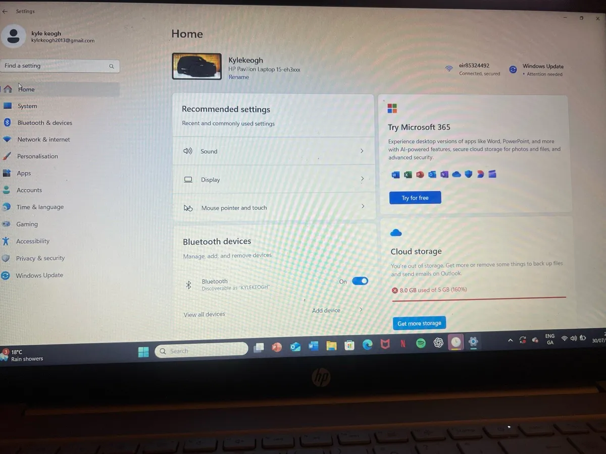 Laptop - Image 4
