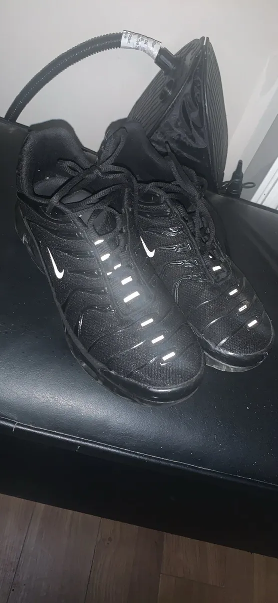 Nike TN shoes black - Image 1