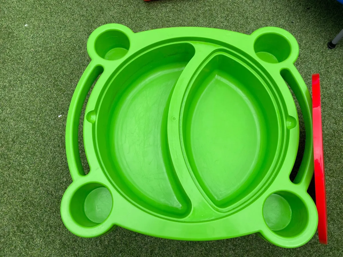 Sand/water tray (free) - Image 3