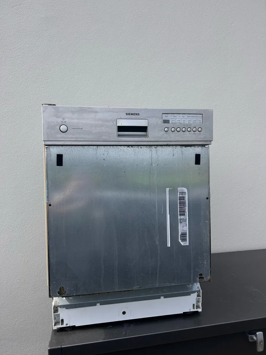 Dishwasher - FREE - Image 1