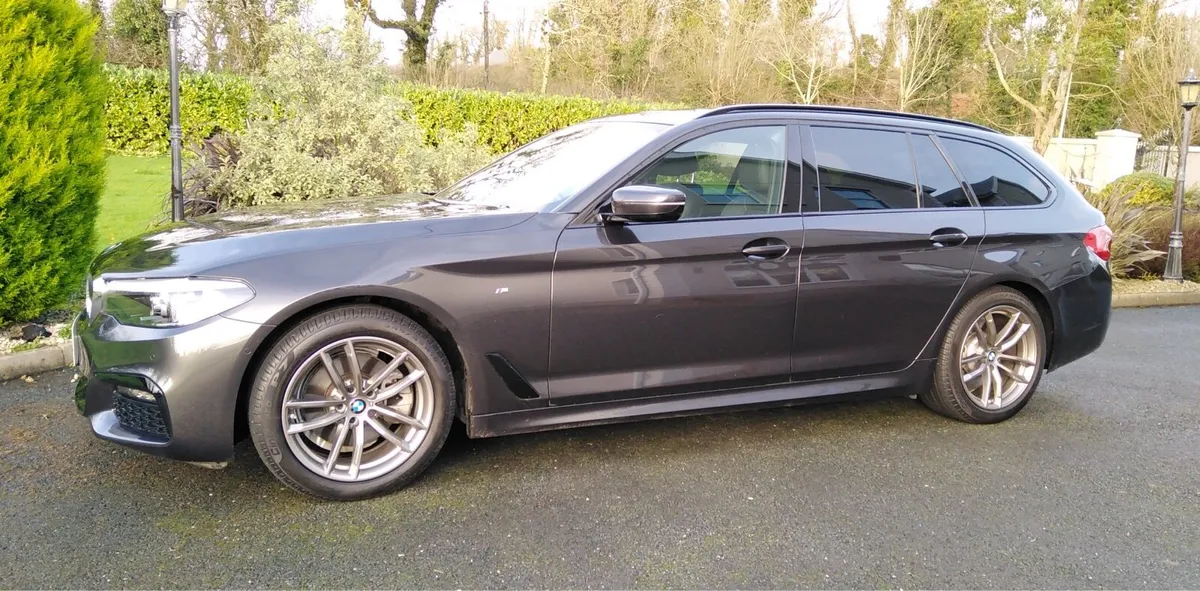 BMW 520D Touring - Image 2
