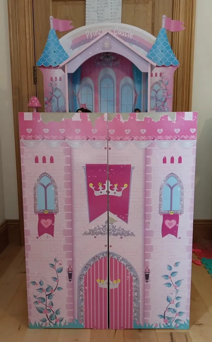Wooden Princess Castle - Image 1