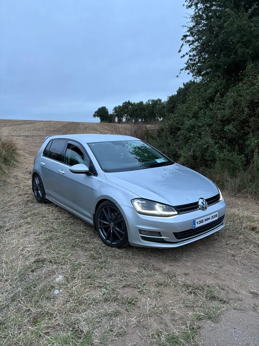 132 Volkswagen Golf - Image 1