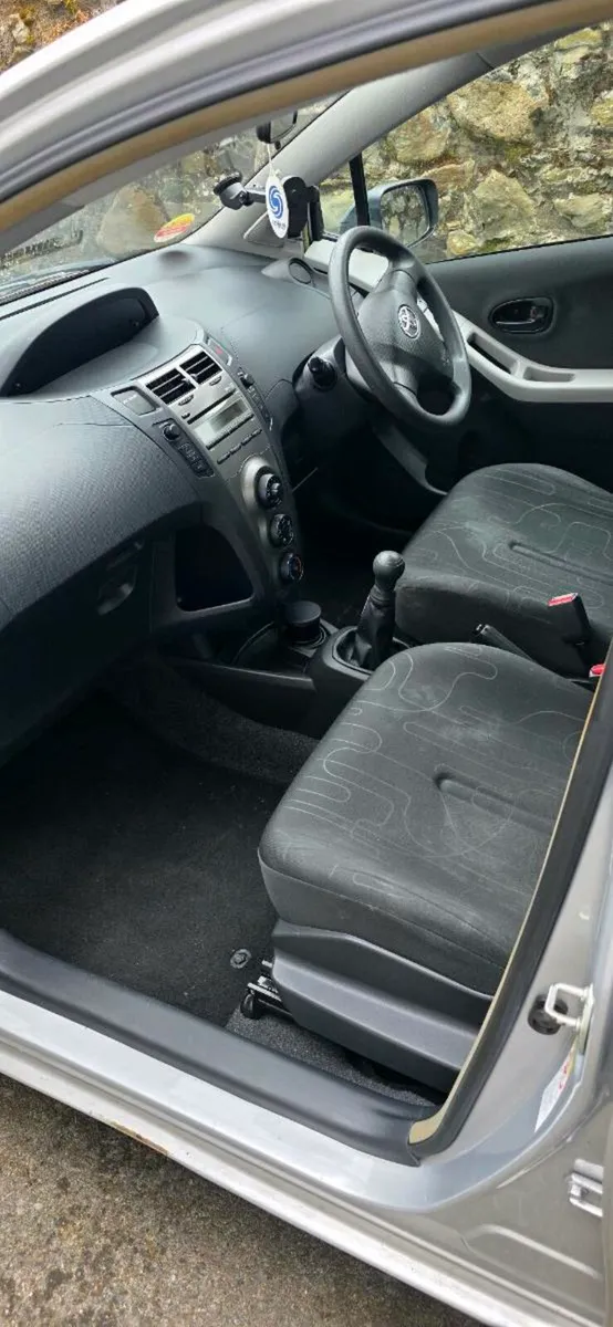 Toyota Yaris 1.0 Terra - Image 4