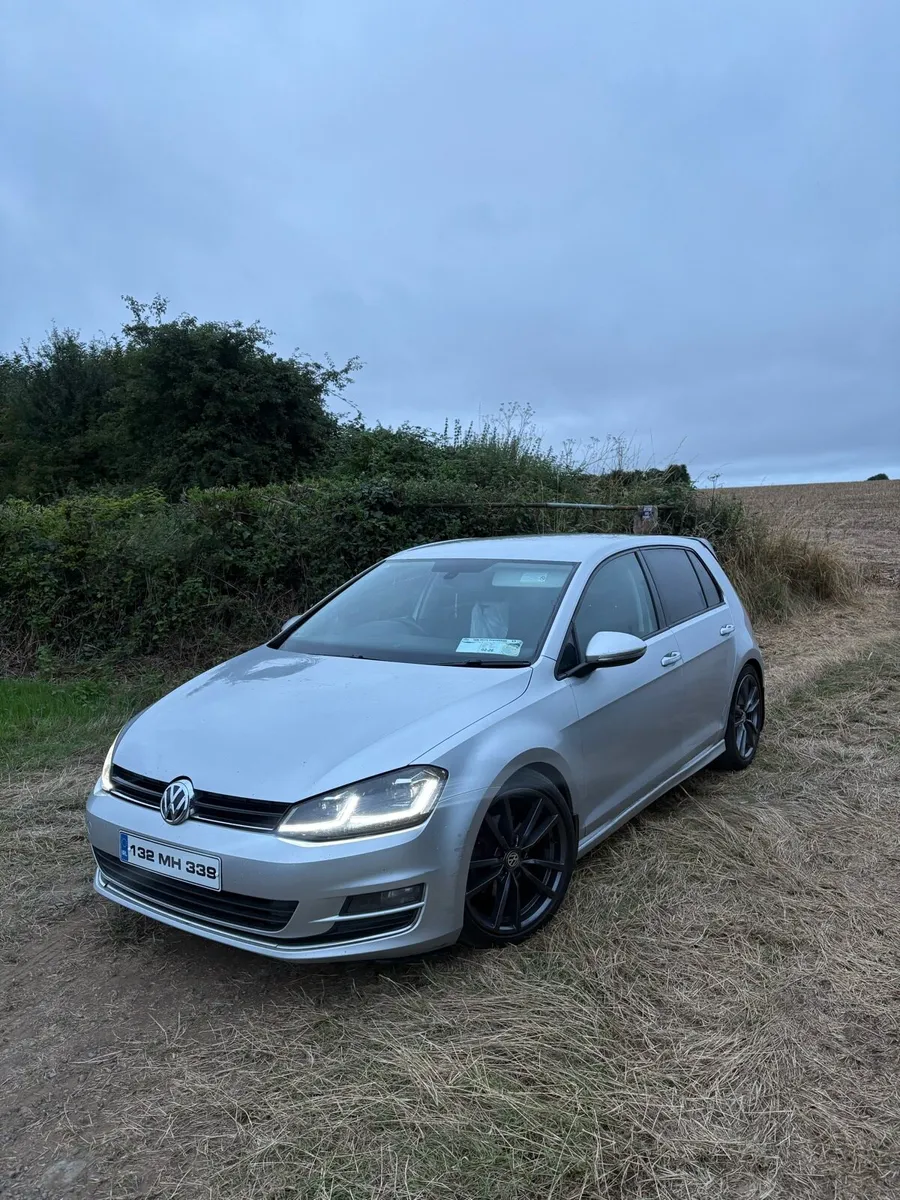 132 Volkswagen Golf - Image 4