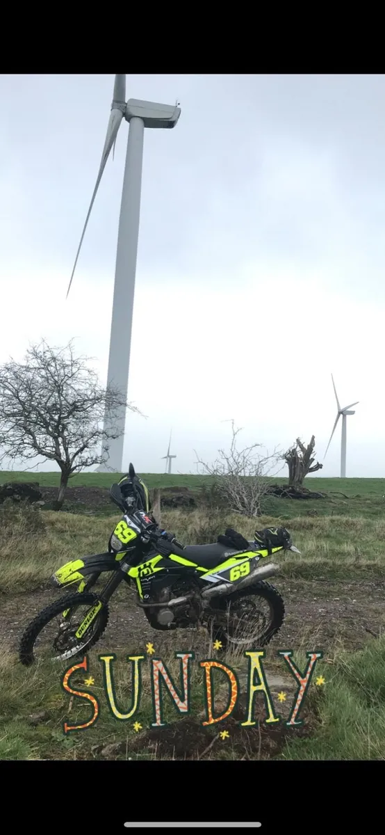 HUSQVARNA Te 250r road reg - Image 2
