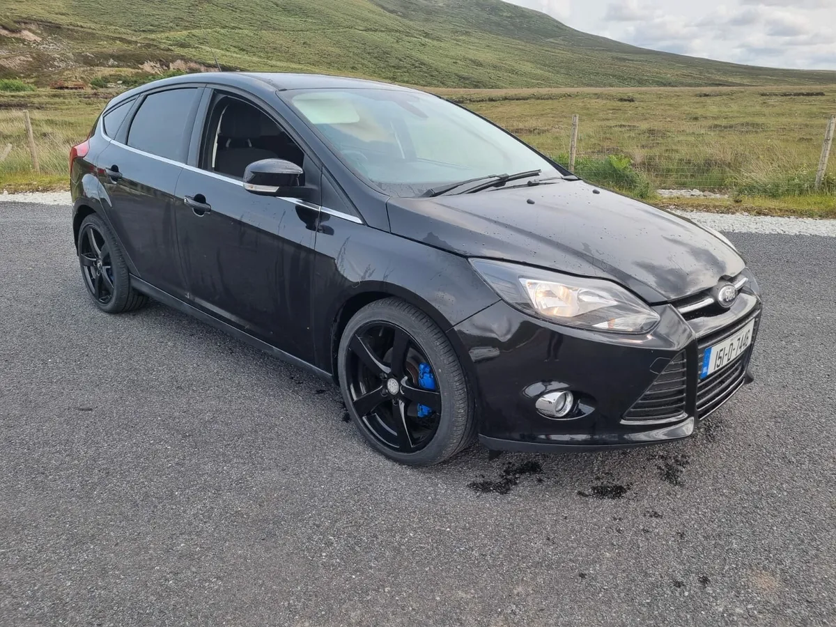 2015 ford focus - Image 1