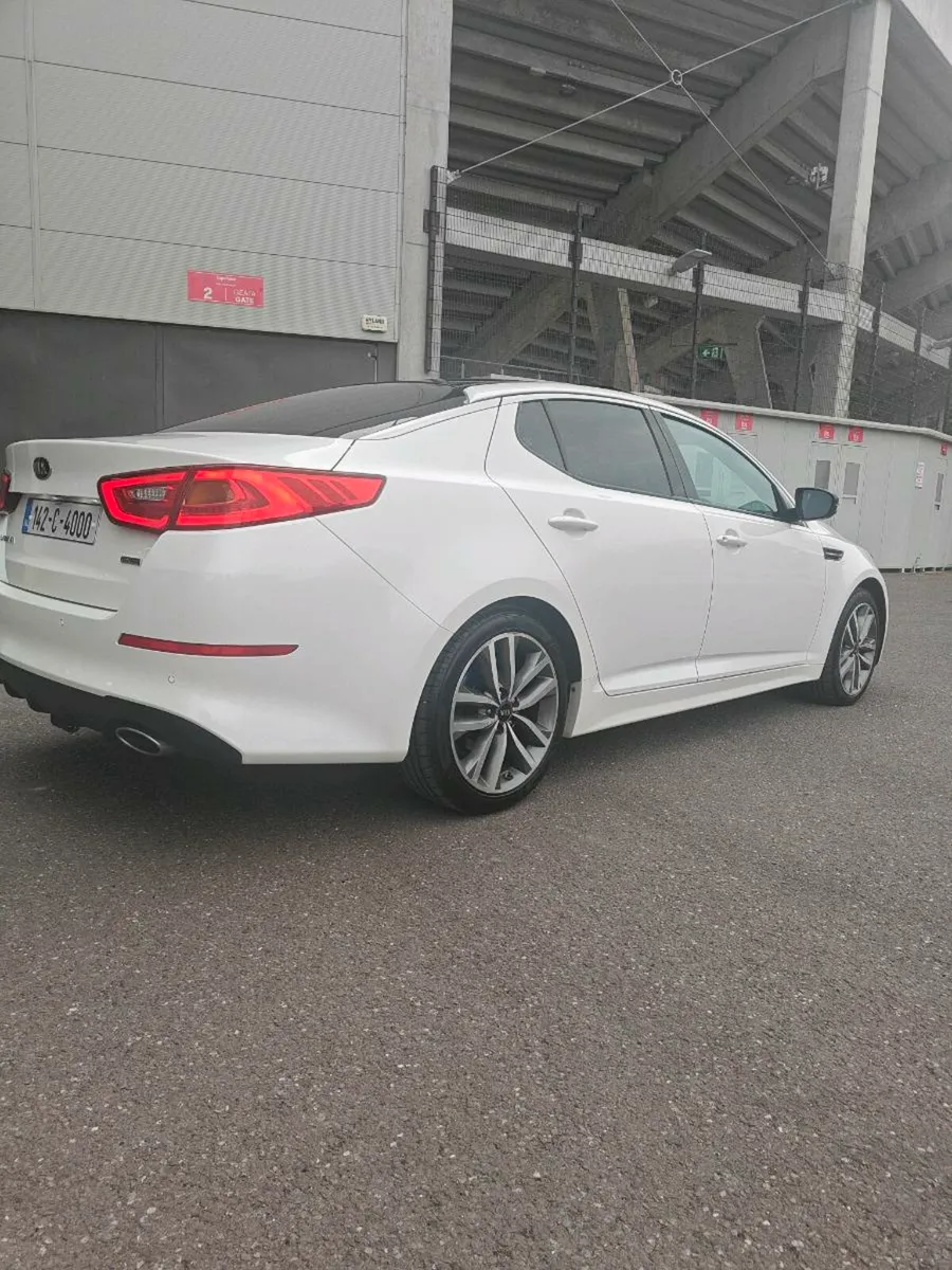 Kia Optima - Image 4