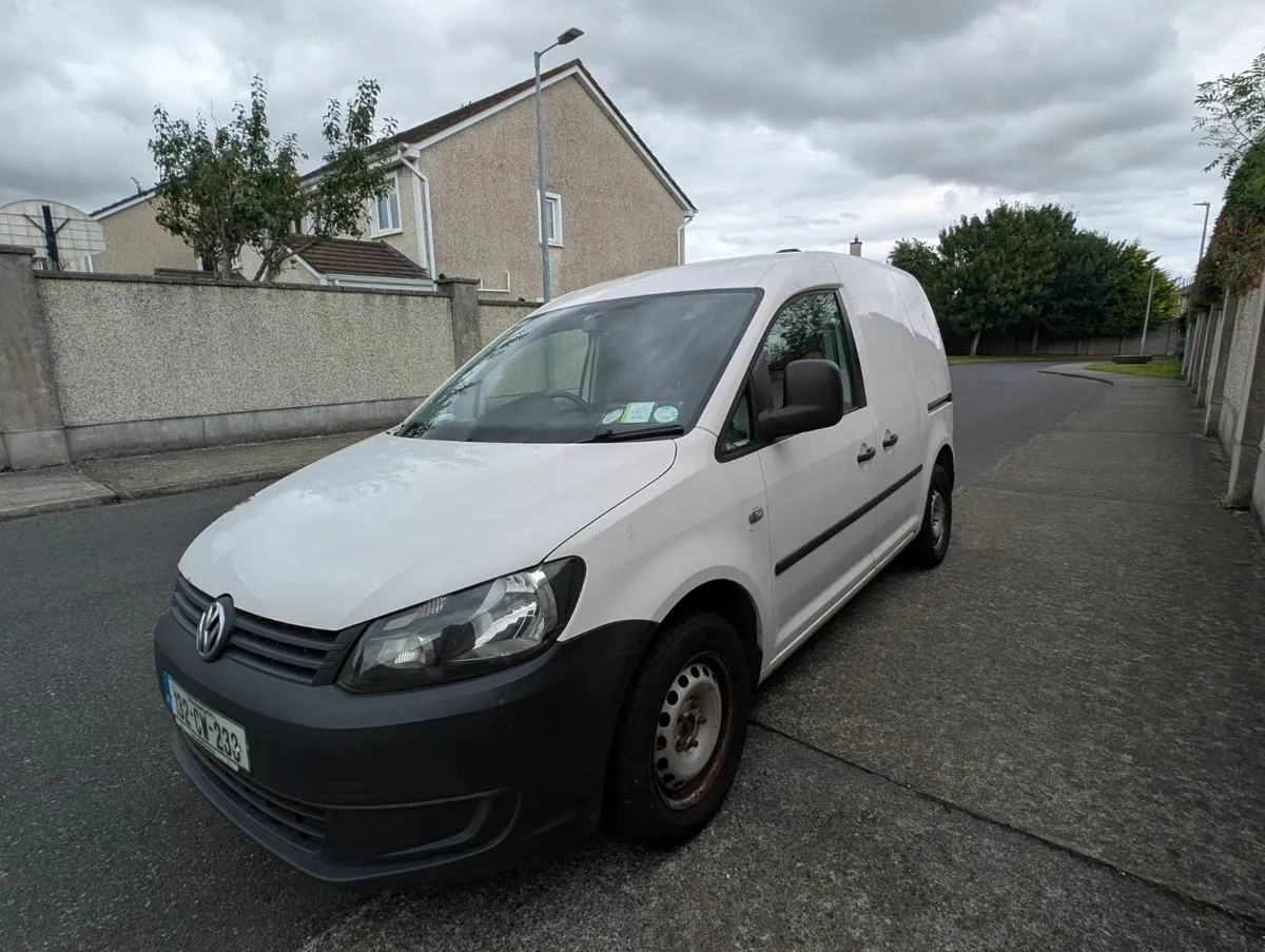 Volkswagen Caddy 2013 - Image 2