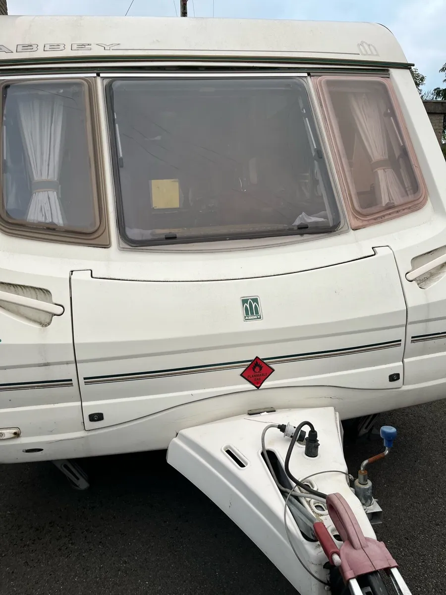 Caravan - Image 3