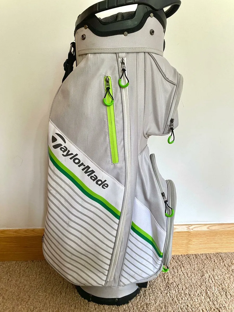Taylormade golf cart bag - Image 1