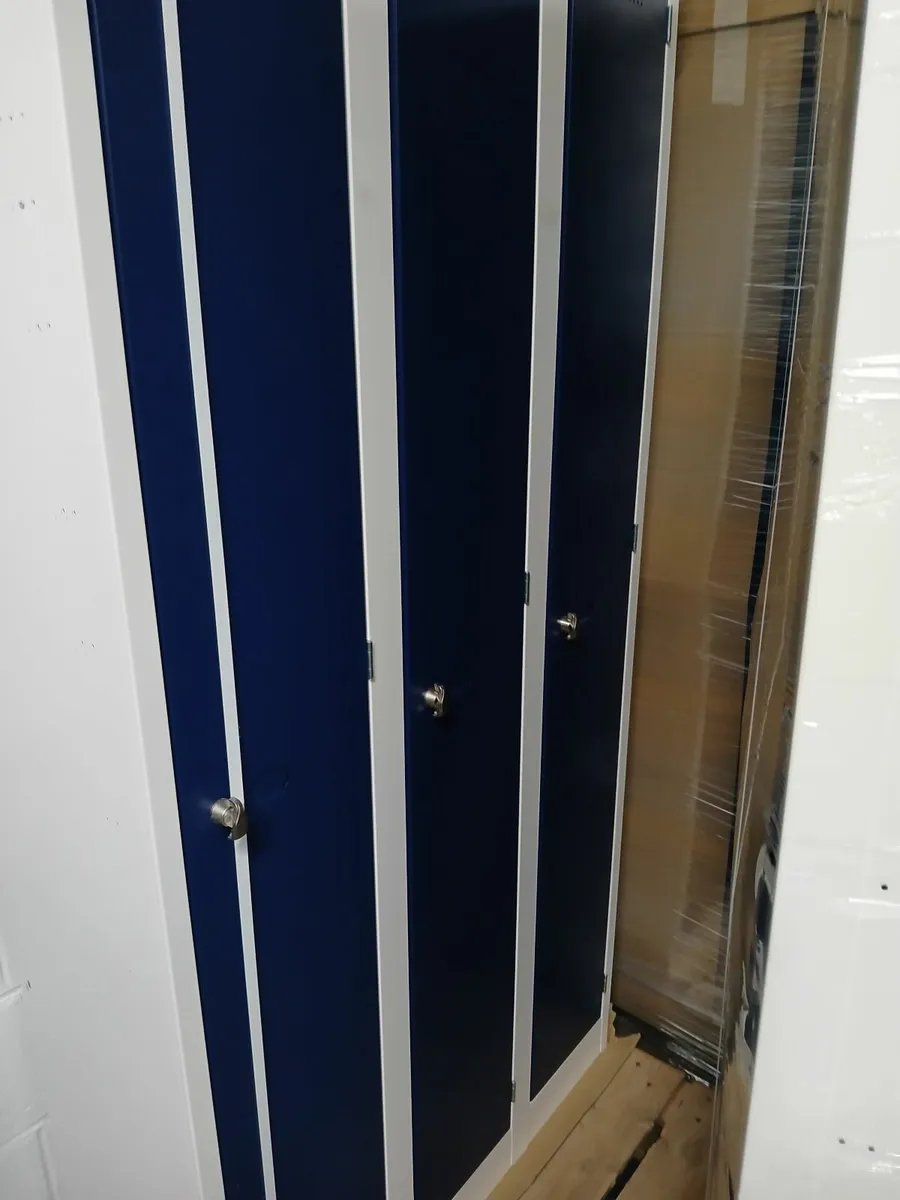 Sports lovker s 3×1 one unit delivered - Image 3