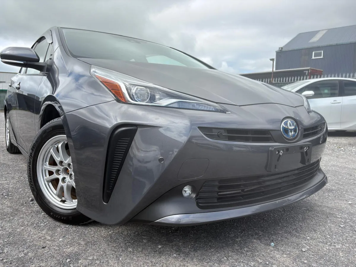 2022  TOYOTA PRIUS HYBRID LUXURY AUTOMATIC - Image 4