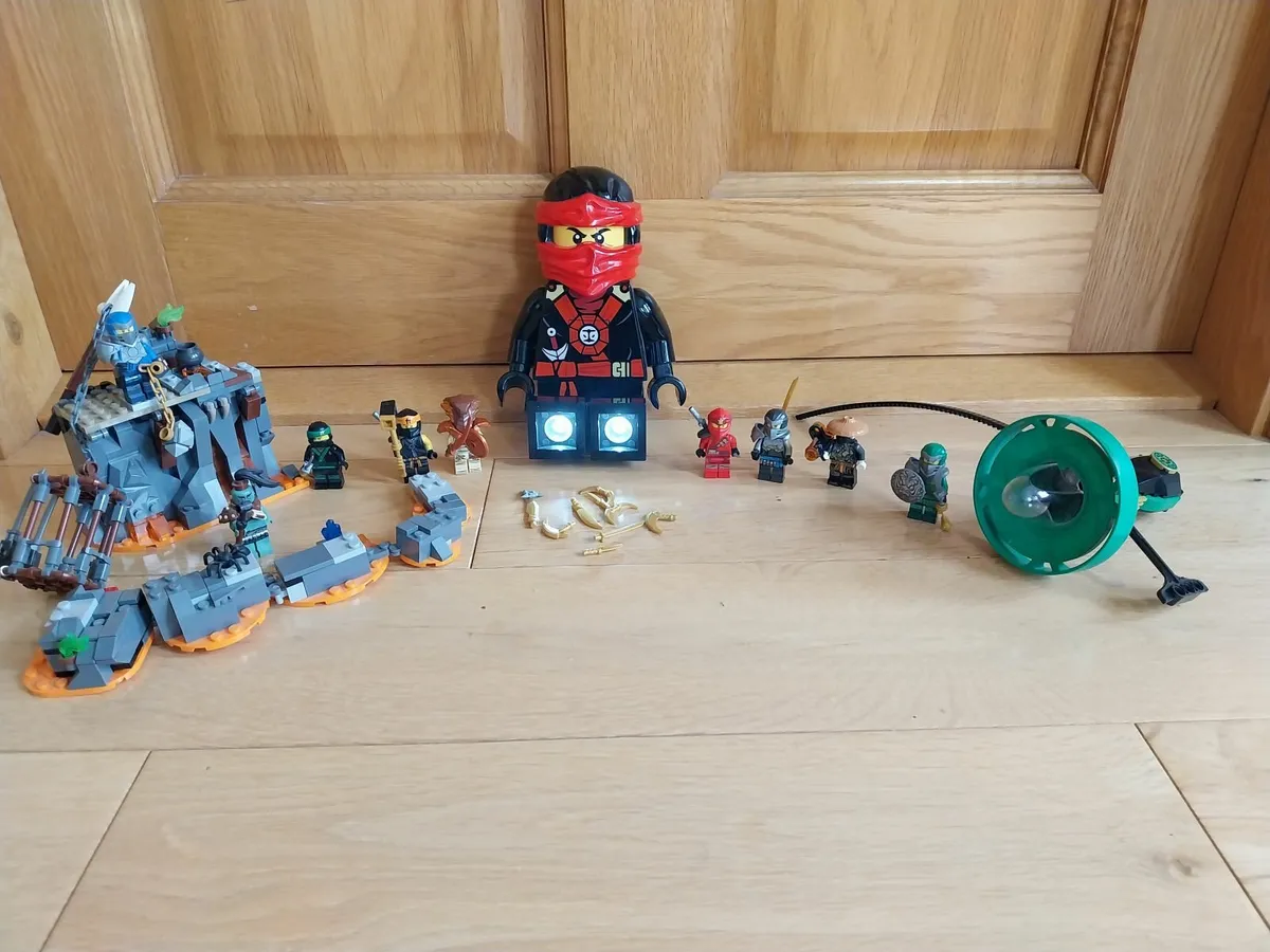 Ninjago Torch & Lego