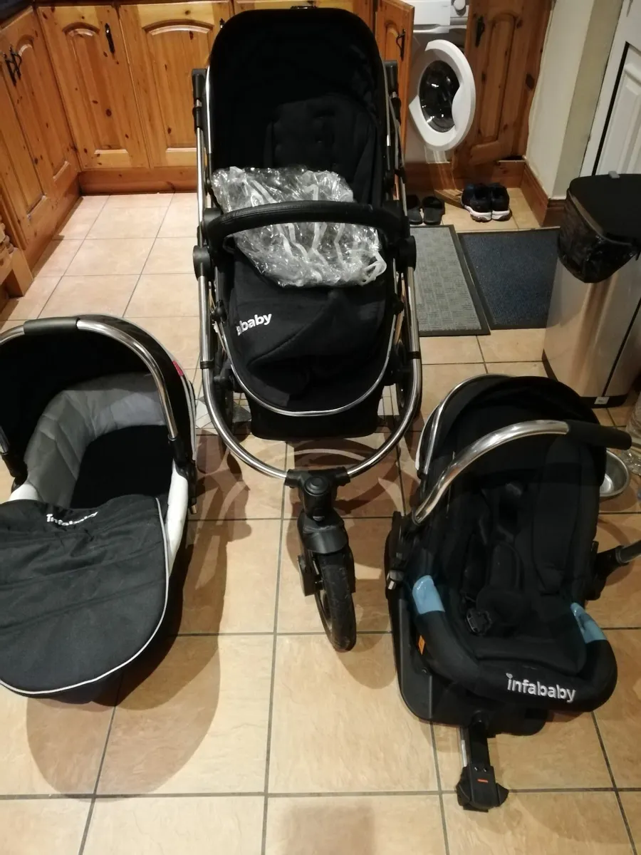 3 in 1 Travel System - Image 1