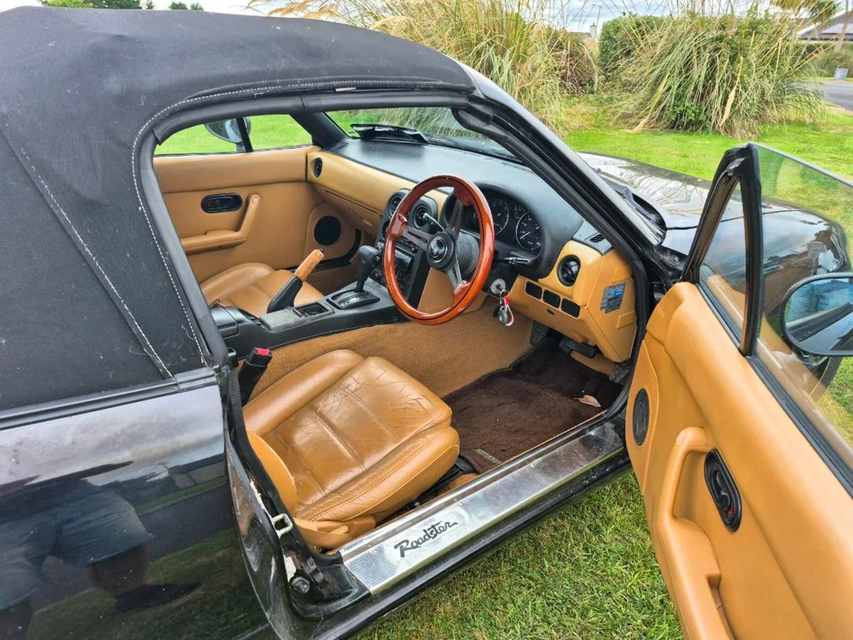 Mazda MX5 Miata Classic - Image 3