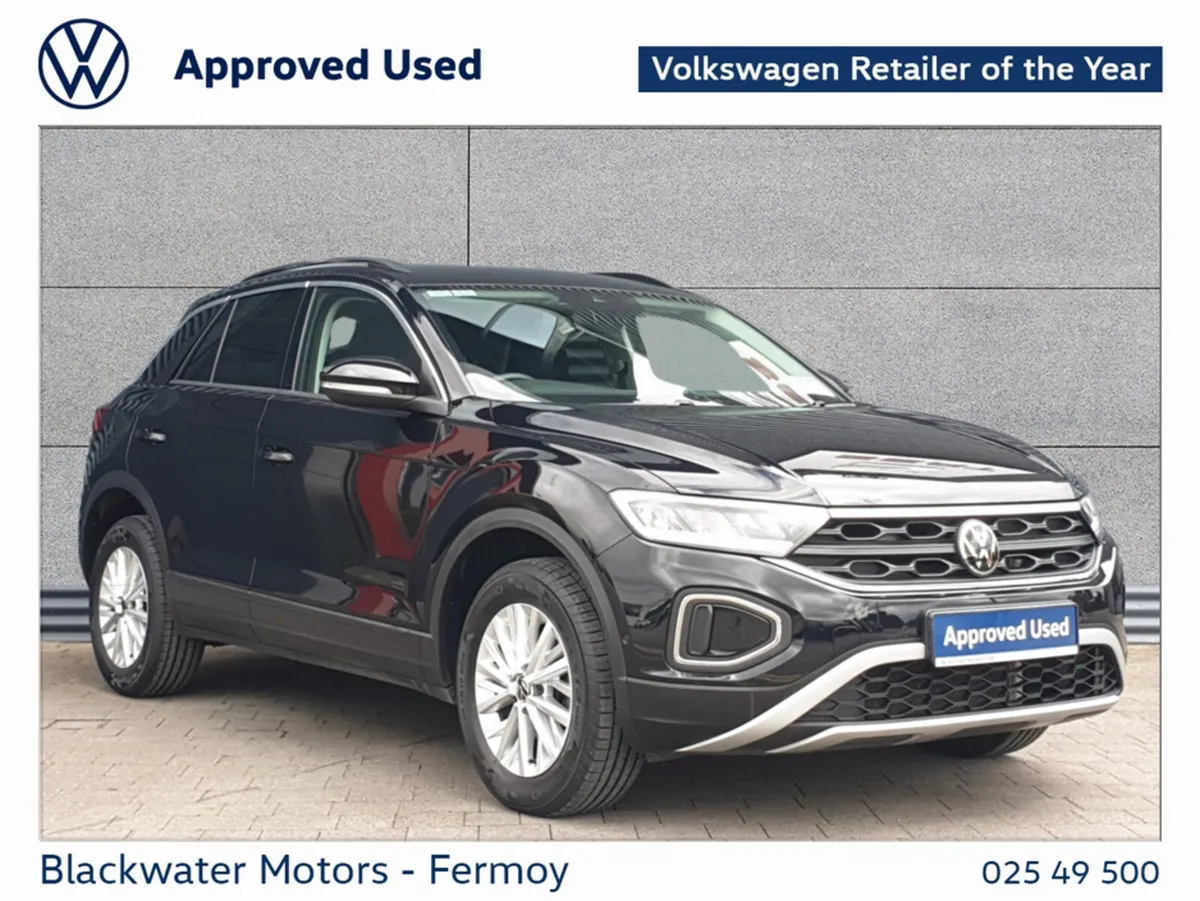 Volkswagen T-Roc 1.0TSI 110BHP LIFE WITH REAR VIEW - Image 1