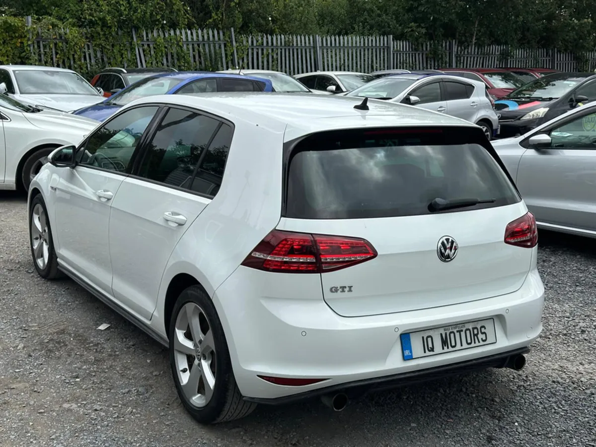Volkswagen Golf GTI2.0 AUTOMATIC LOW MILEAGE (1813 - Image 4