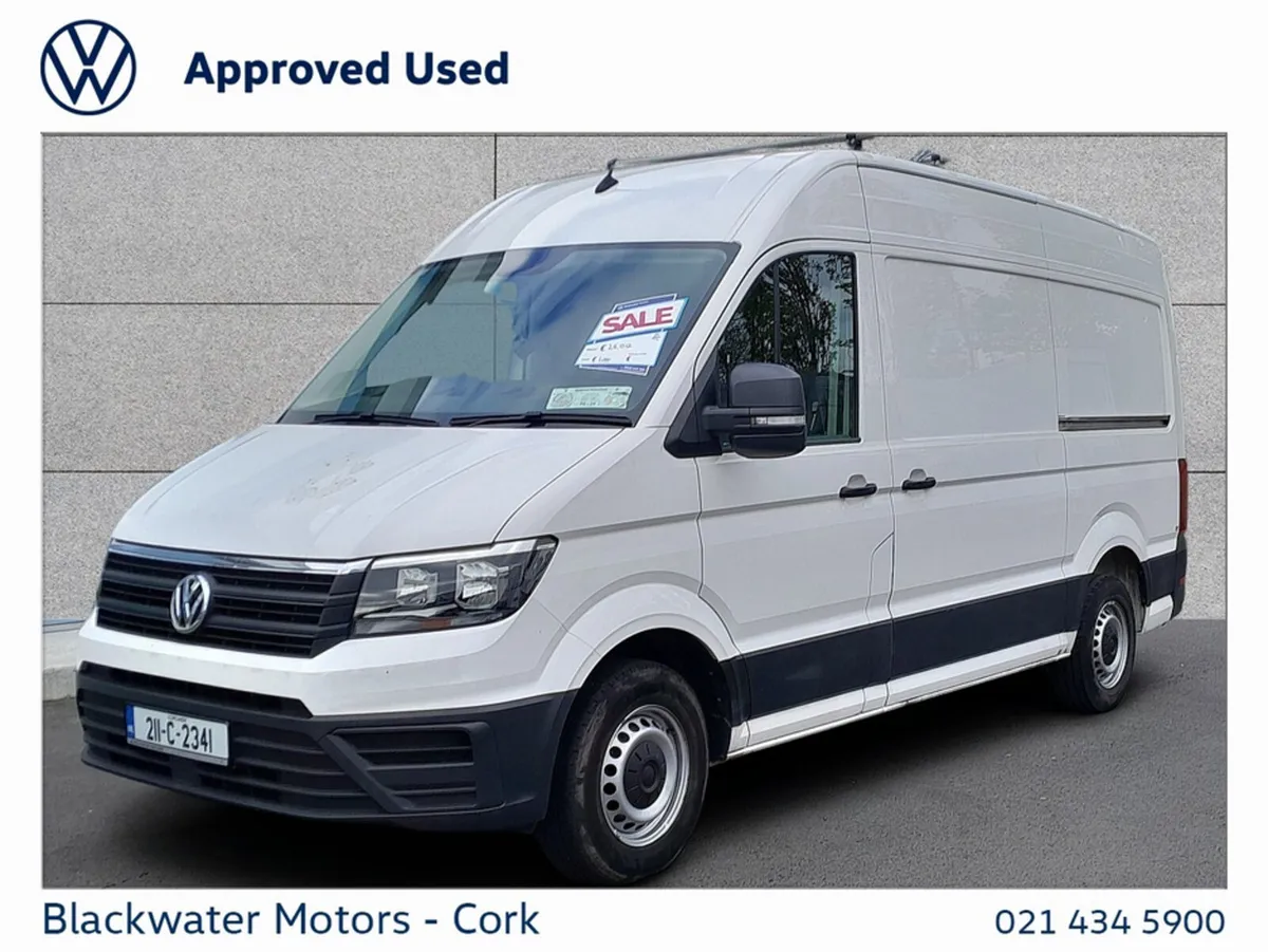 Volkswagen Crafter VAN 30 MEDIUM WHEEL BASE 2.0TDI - Image 4