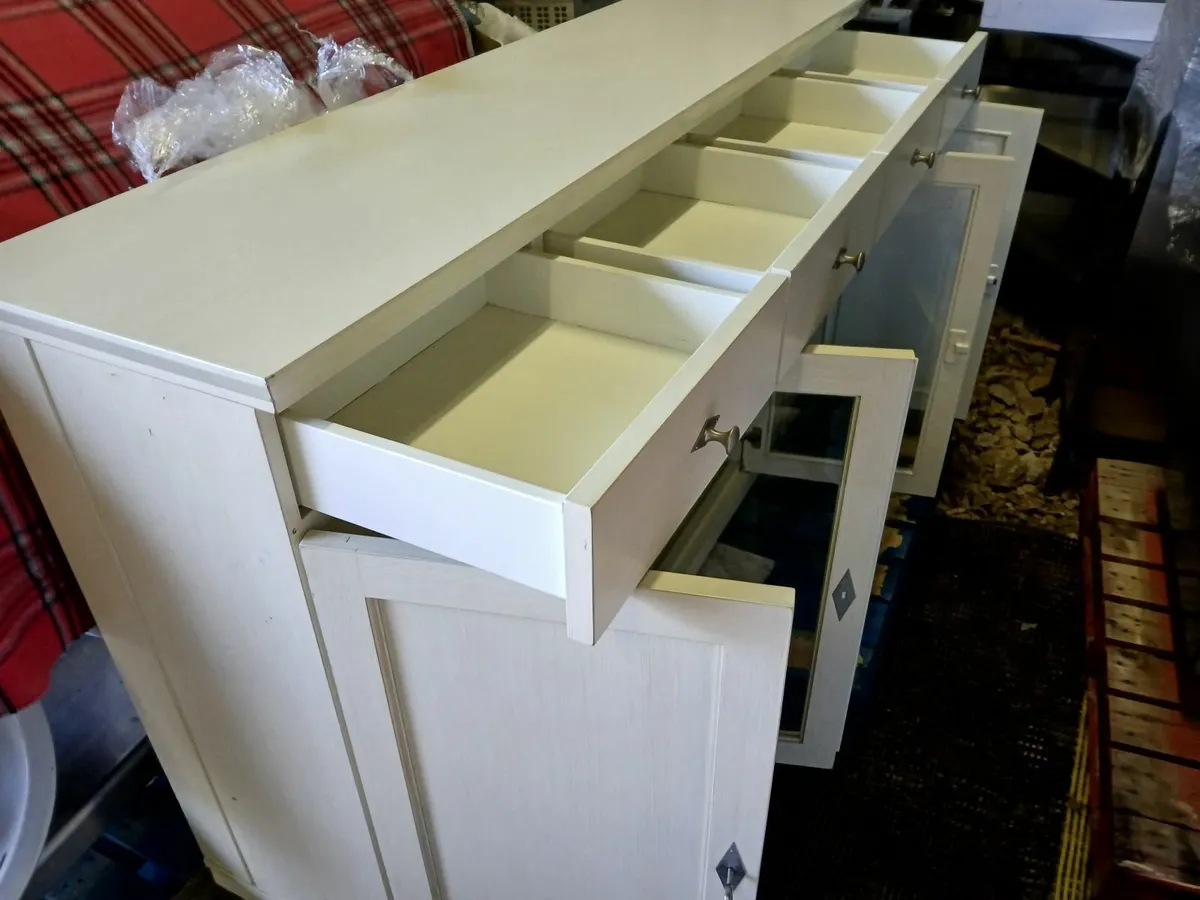 Kitchen cabbinet dresser old style delivered - Image 4