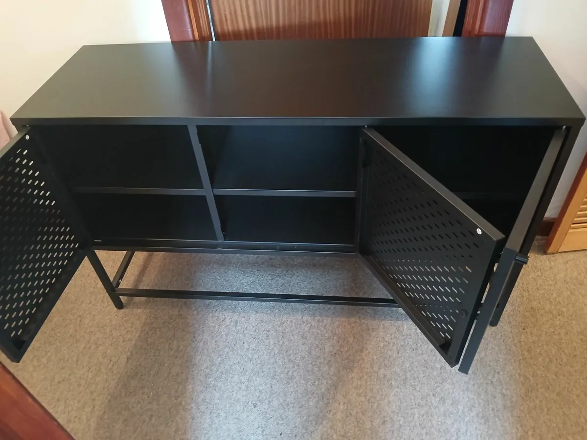 Tv/ enterainment  unit delivered - Image 4