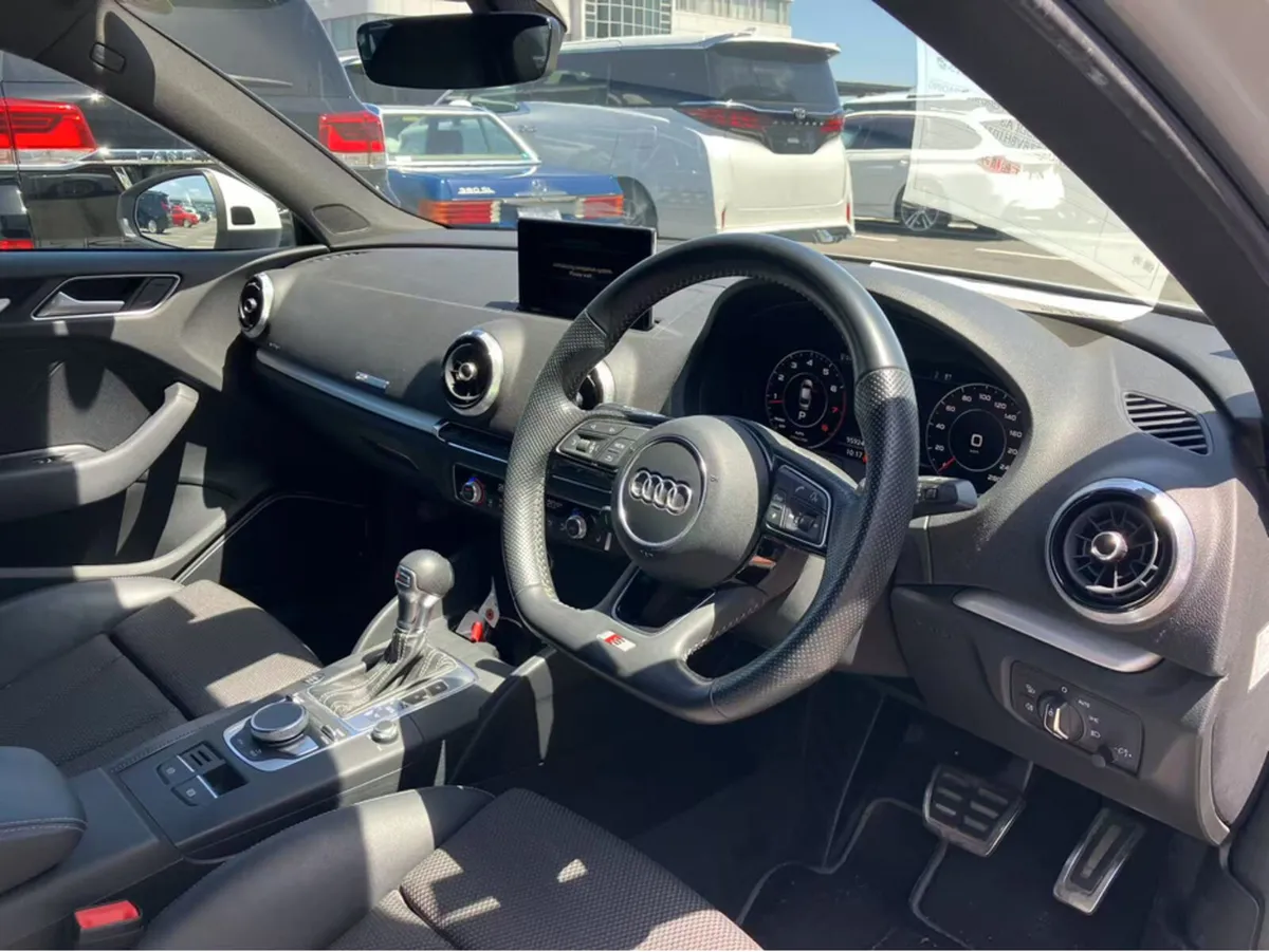 Audi A3 S-LINE 1.4 PETROL AUTOMATIC SALOON - Image 4