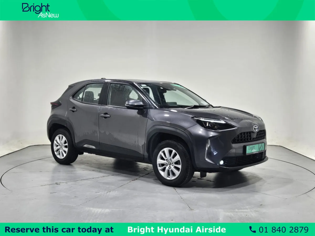 Toyota Yaris CR LUNA 4DR AUTO - Image 1