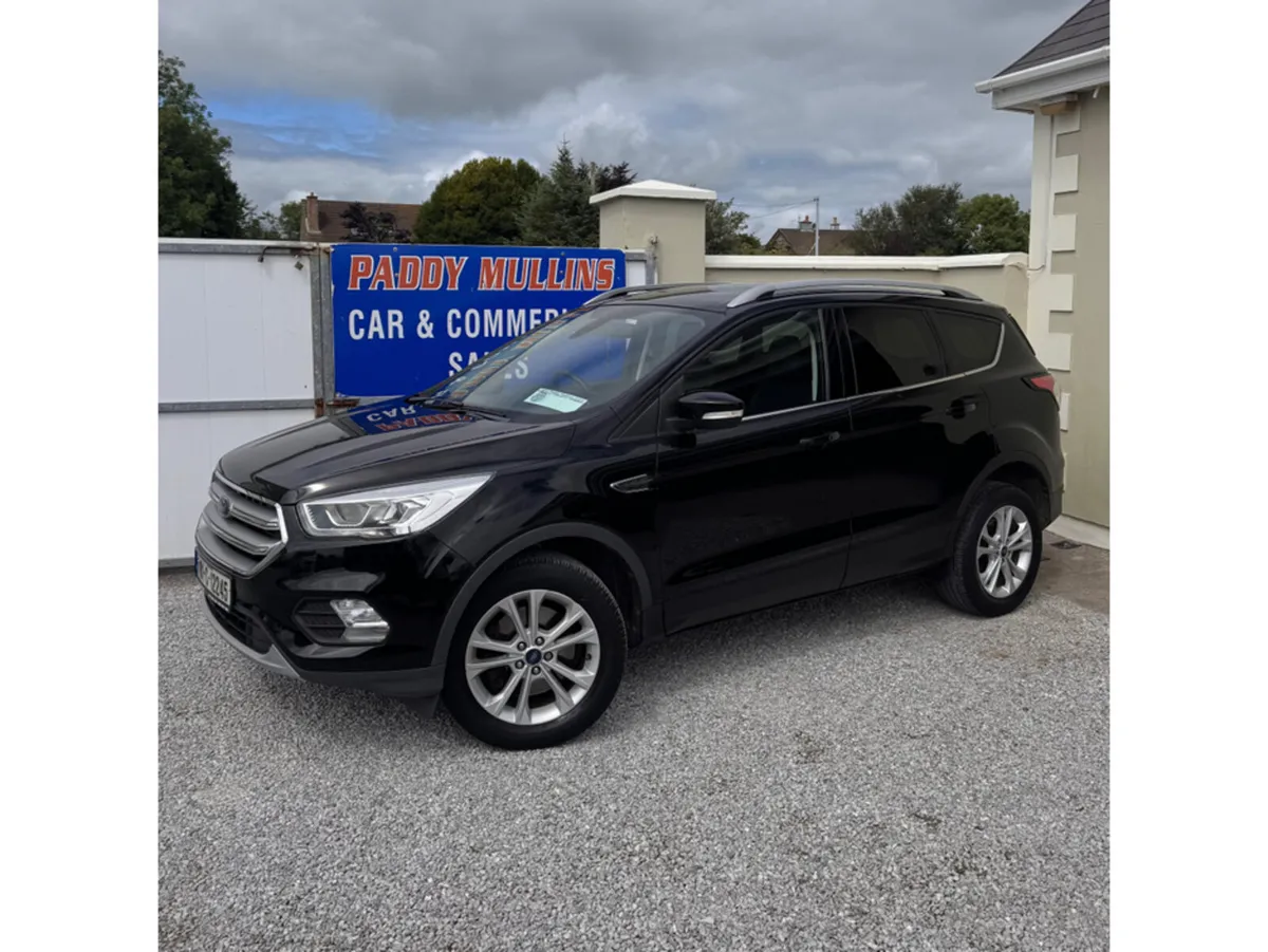 Ford Kuga ONLY 50KMS €13995 INCL VAT - Image 4