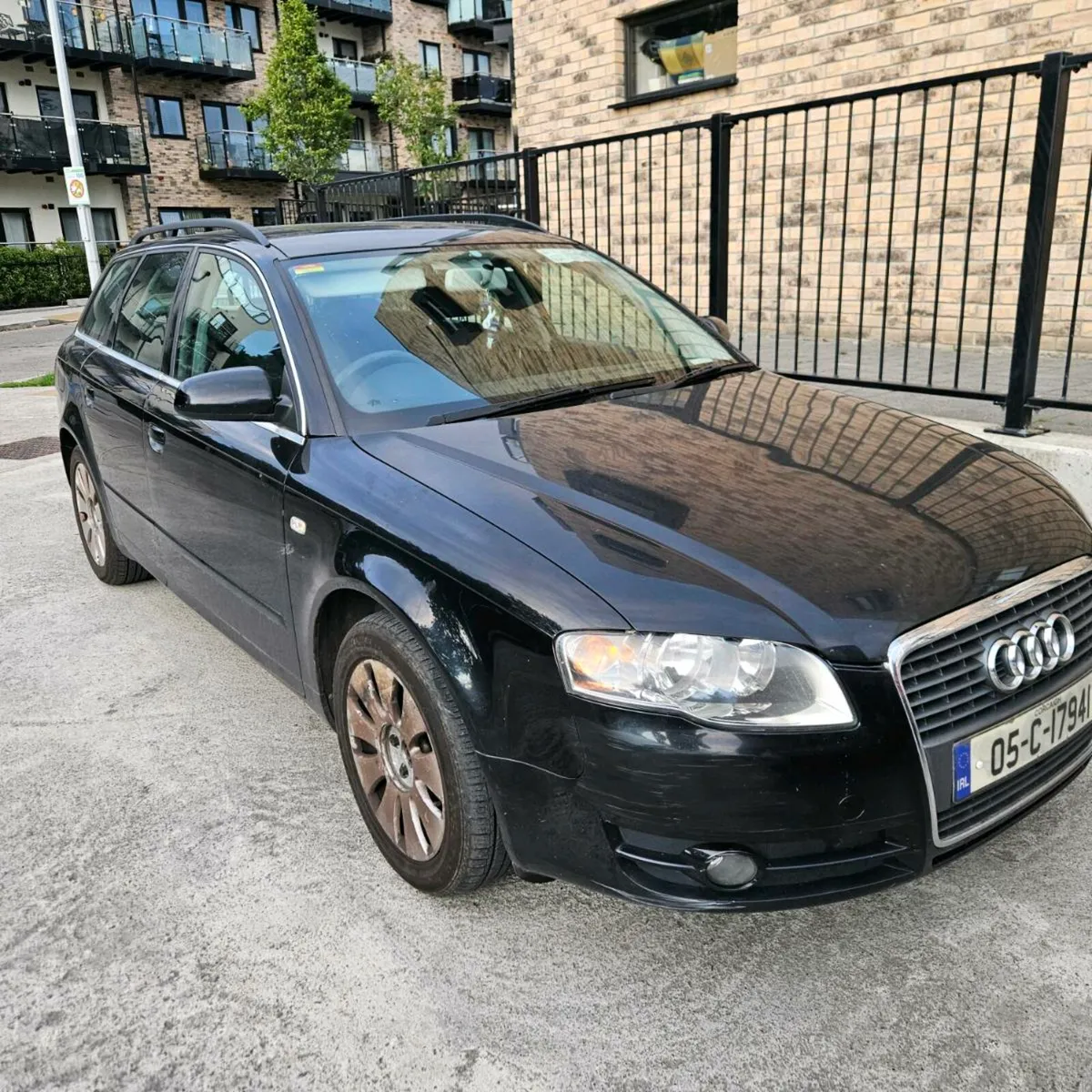 Car - Image 1