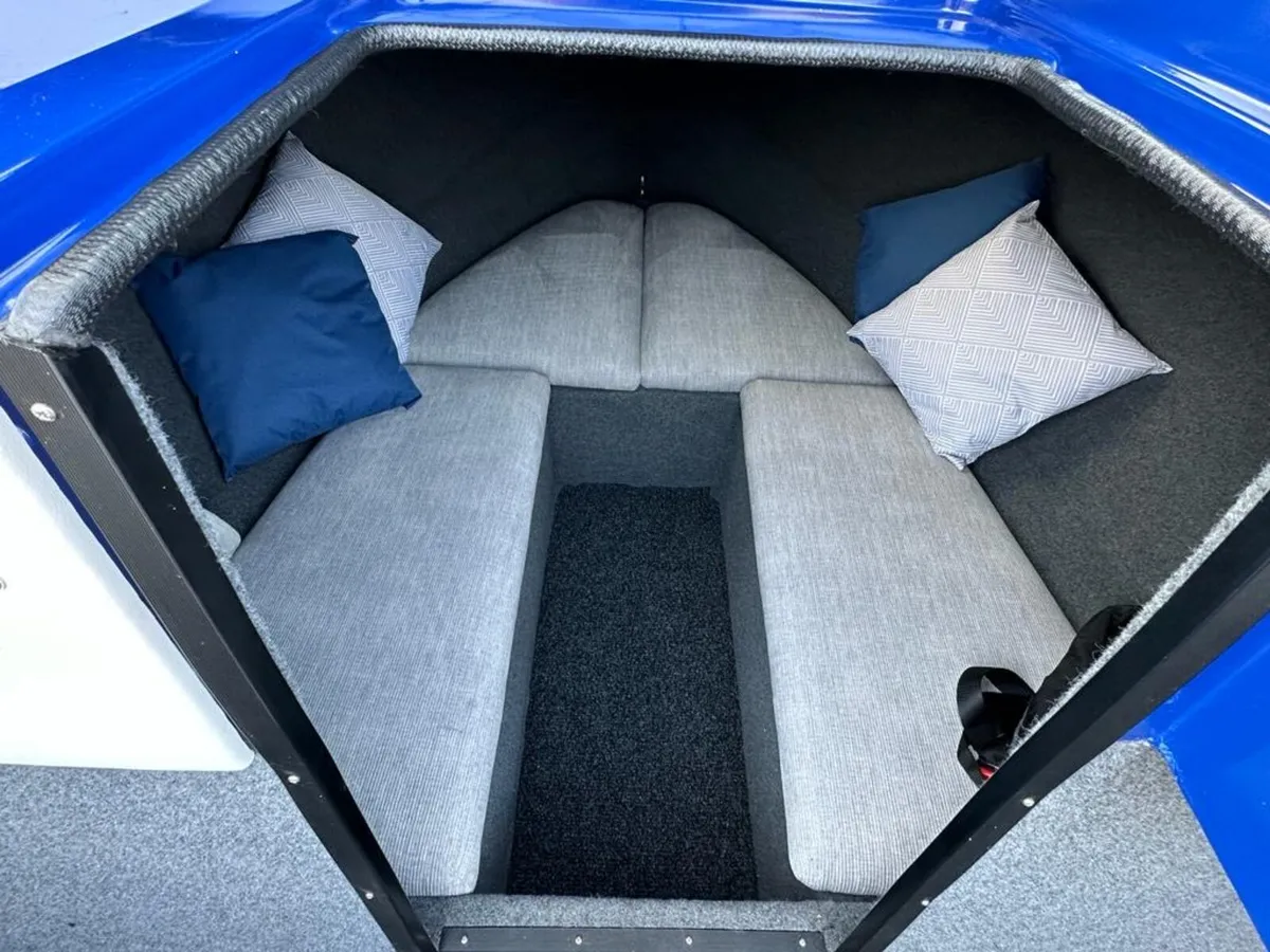 Speedboat - Image 2