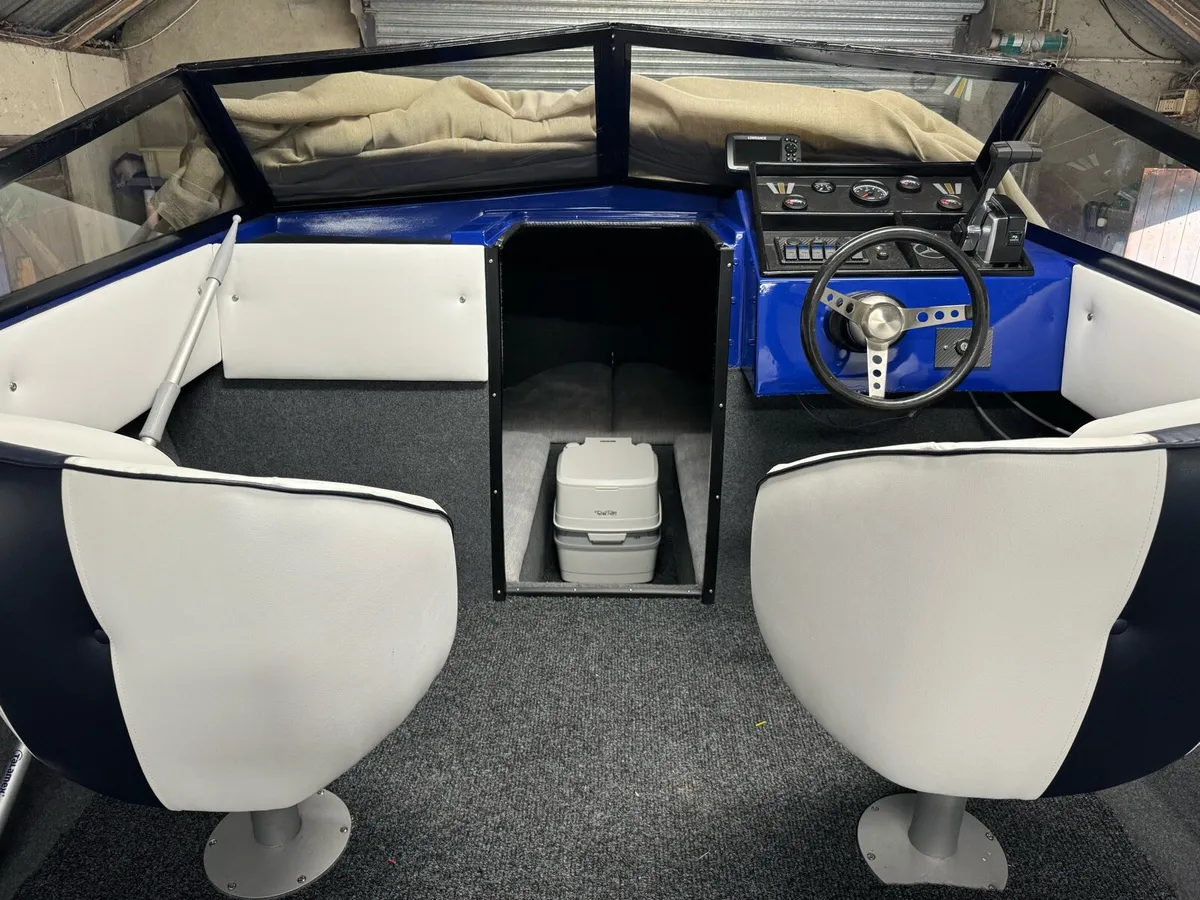 Speedboat - Image 4