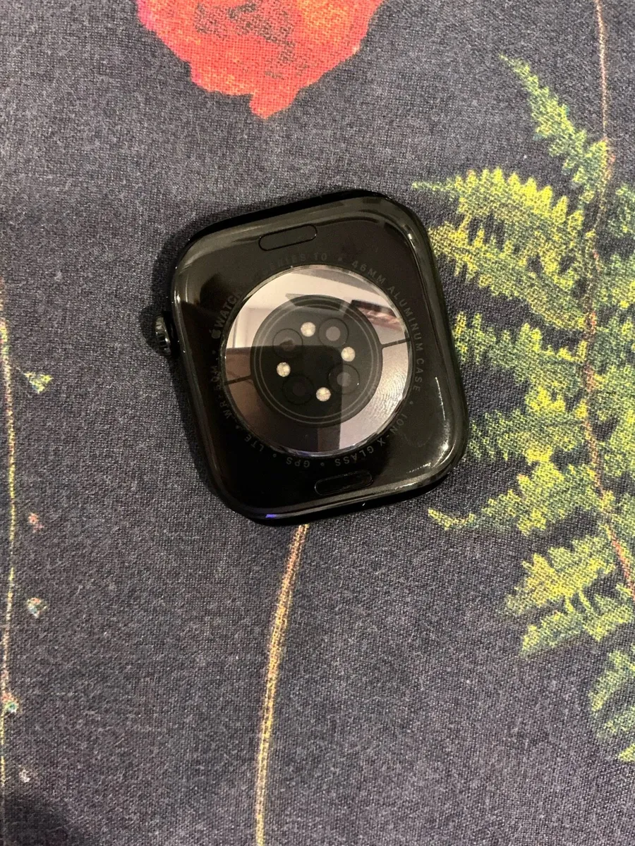 Apple Watch Series 10 46mm Cellular - Image 4