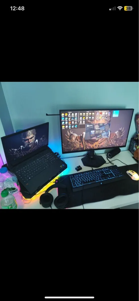 Gaming monitor - Image 1