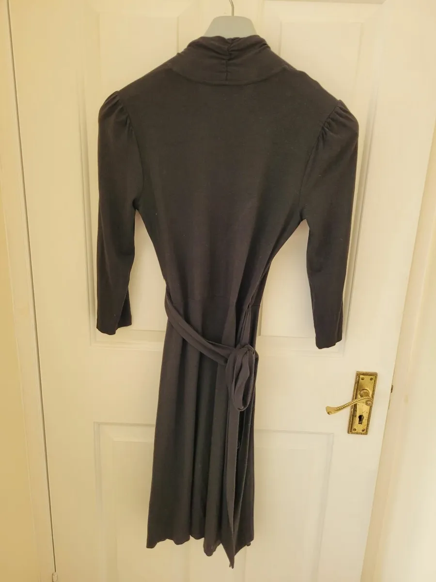 Banana Republic Wrap Dress XS - Image 4