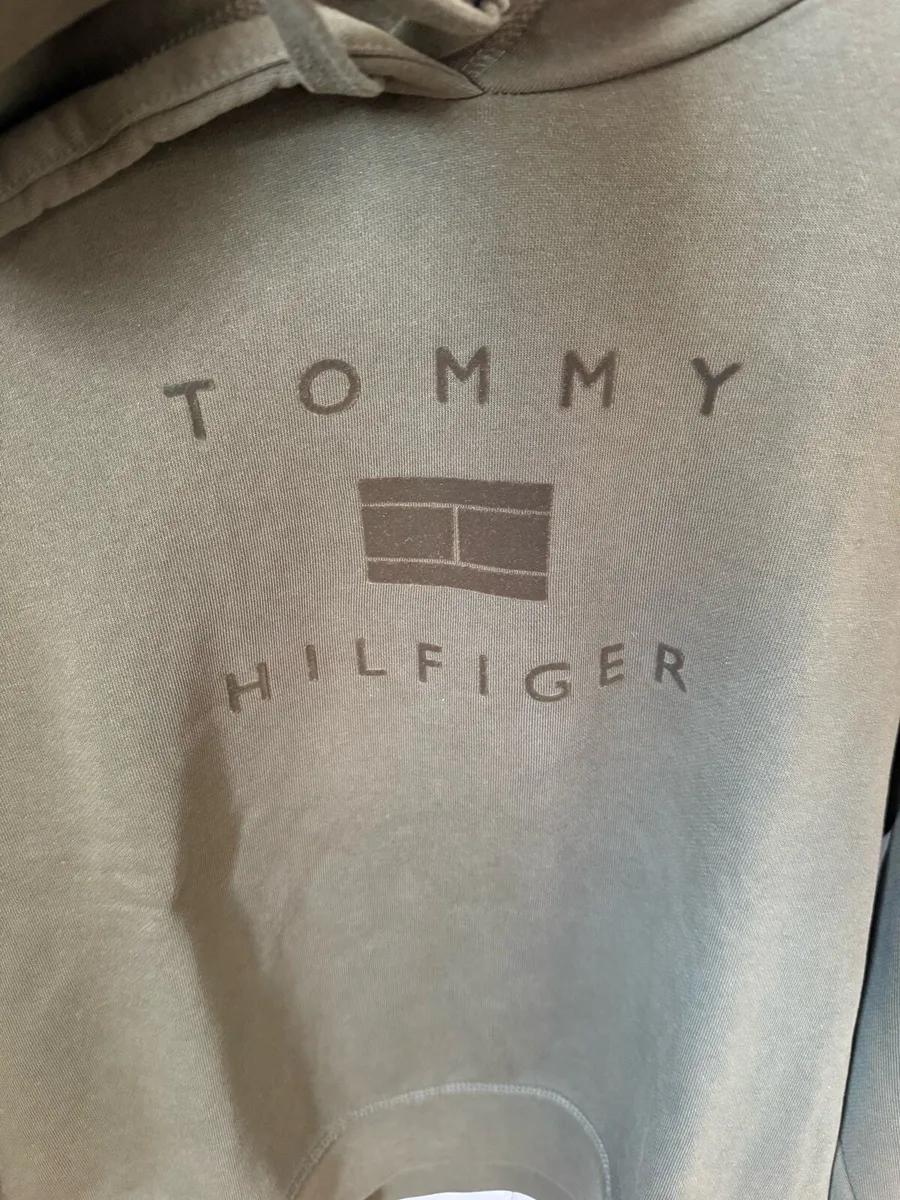Tommy Hilfiger women ladies hoodie,great condition - Image 2