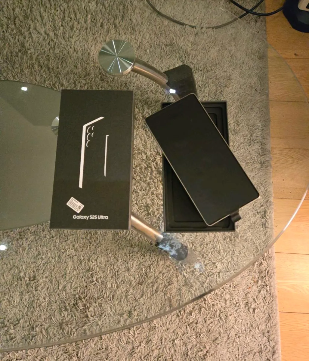 Samsung Galaxy S25 Ultra 512GB - Image 4