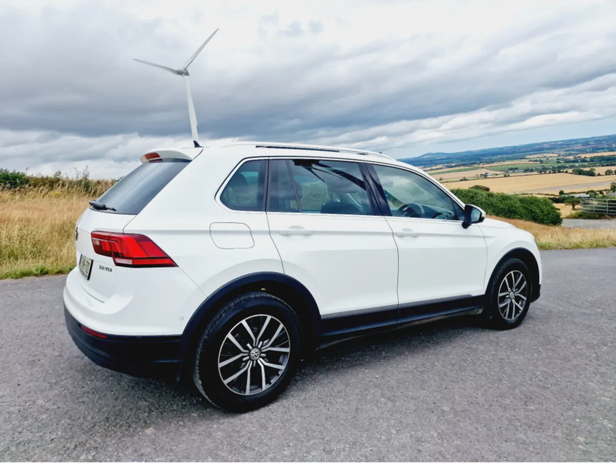 Volkswagen Tiguan COMFORTLINE 2.0 TDI 115BHP 115HP - Image 3