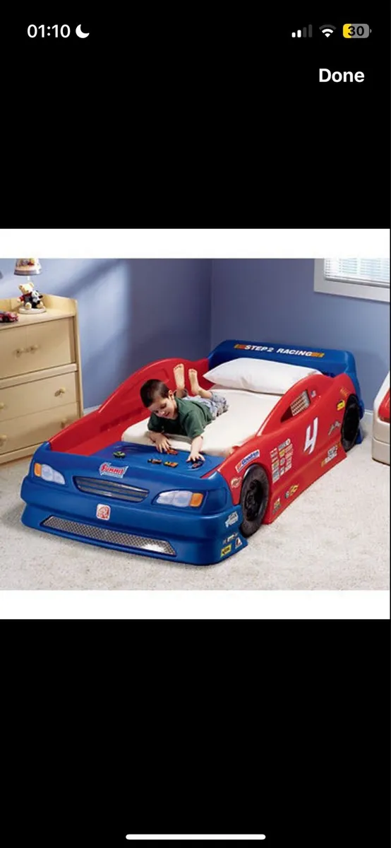 Boys racing Car bed - Image 1