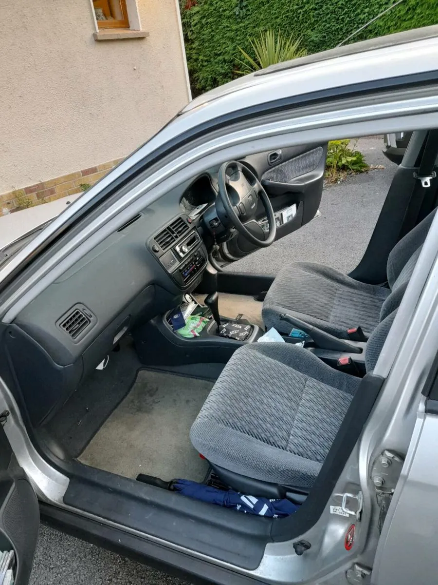 Honda Civic Saloon 1999 - Image 3
