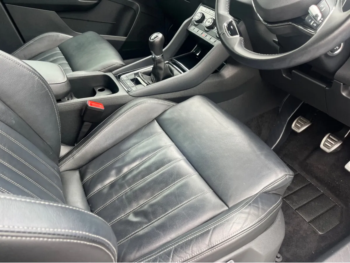 Skoda Karoq STYLE 1.0 TSI 115HP 4DR - Image 2