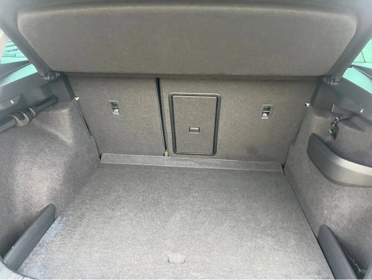 Skoda Karoq STYLE 1.0 TSI 115HP 4DR - Image 3