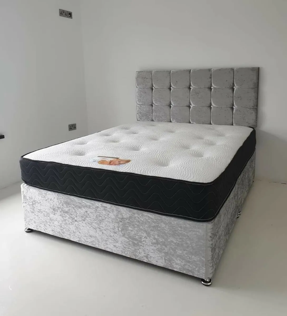 Stylish Beds with Mattress in Limerick
Brand new b - Image 3
