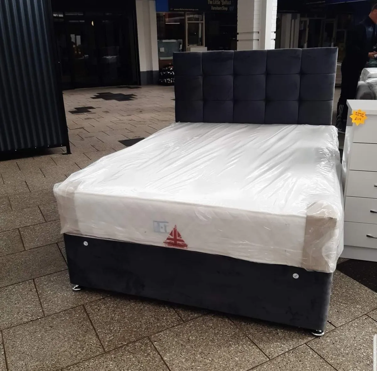 Stylish Beds with Mattress in Galway
Brand new bed - Image 2